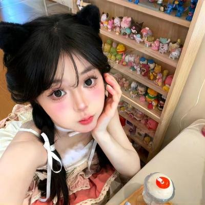 云裳艳曲